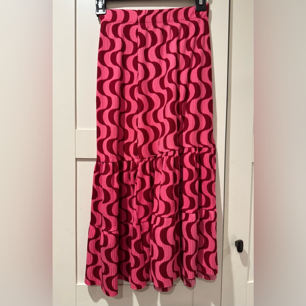 Trendyol - Pink and Red Wave Pattern Skirt (XS)